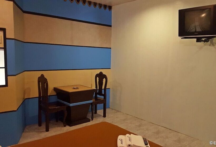 فندق Hollywood Drivein