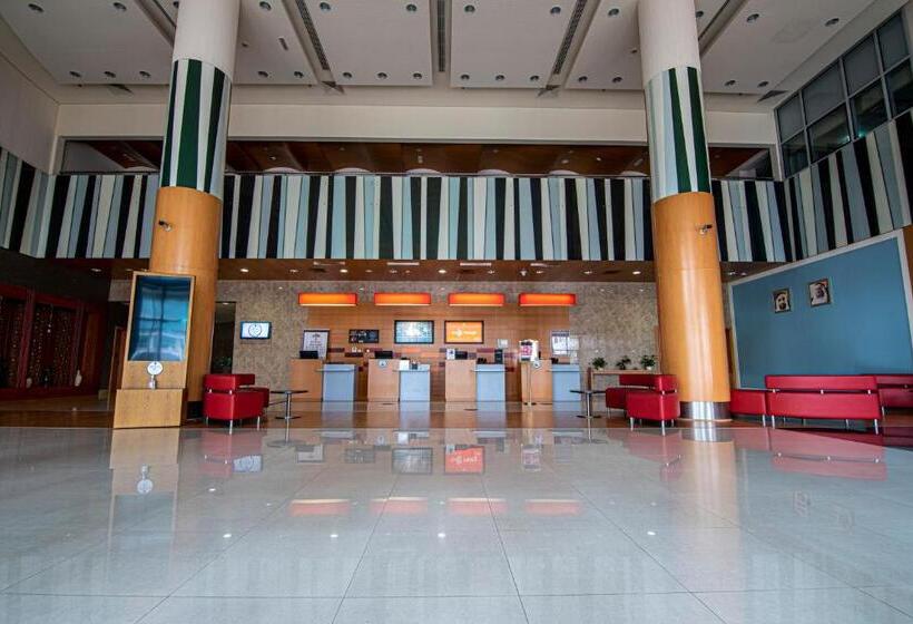 هتل Ibis Fujairah