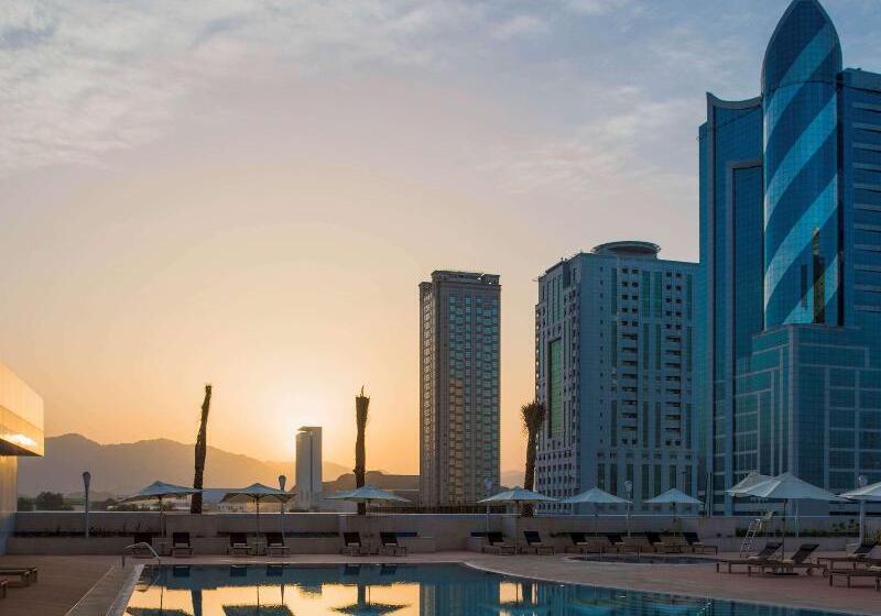 هتل Ibis Fujairah
