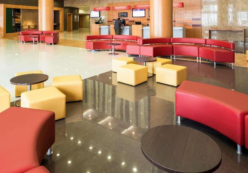 هتل Ibis Fujairah