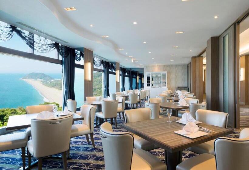 ホテル Irago Ocean Resort