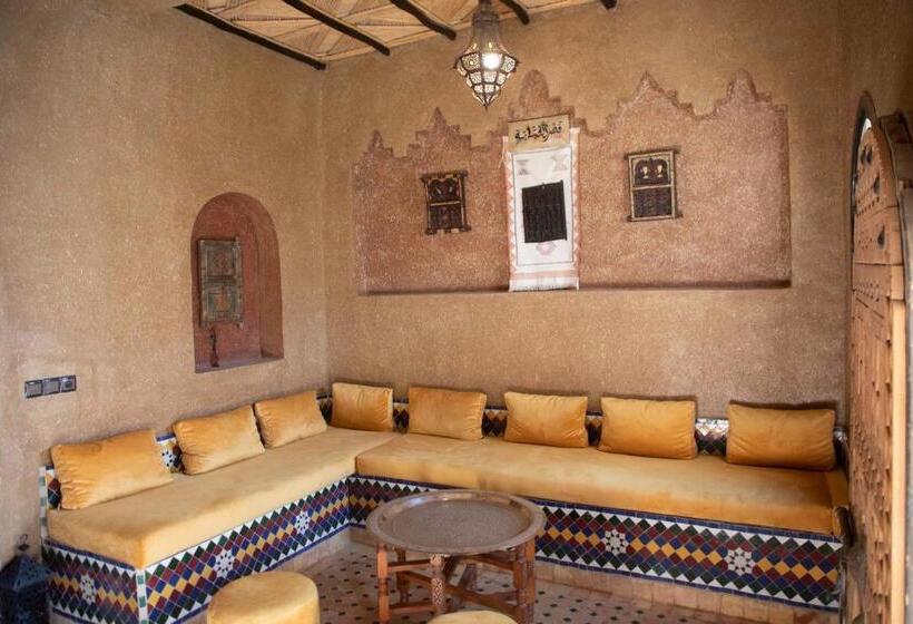 בית מלון כפרי Ksar Elkabbaba Kasbah & Spa