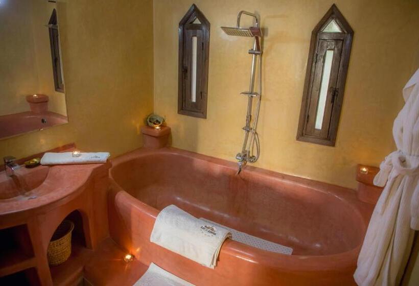 בית מלון כפרי Ksar Elkabbaba Kasbah & Spa