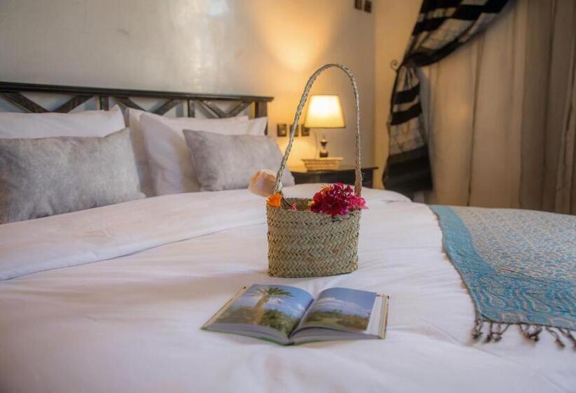 בית מלון כפרי Ksar Elkabbaba Kasbah & Spa