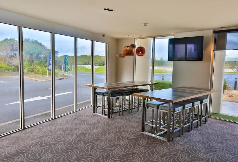 فندق Lady Bay Resort