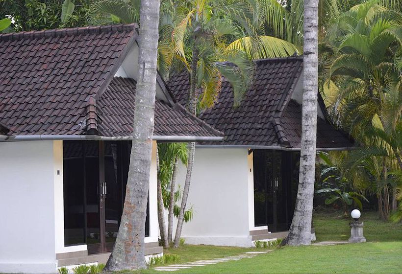 فندق The Forty Eight Resort Candidasa