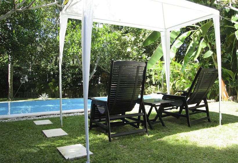 فندق The Forty Eight Resort Candidasa