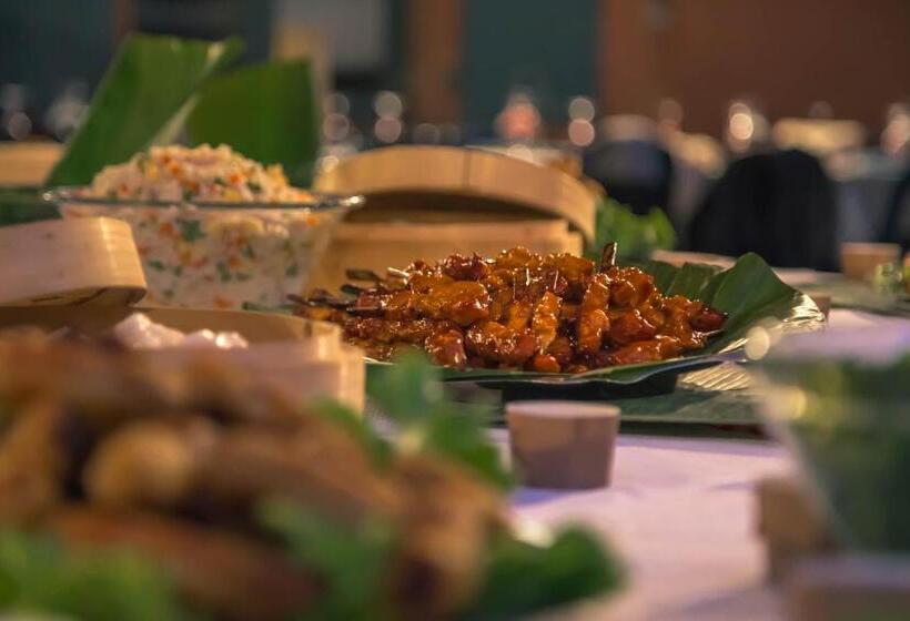 Отель Maison Familiale Lou Riou