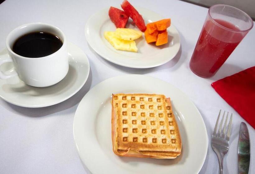 فندق Marina Suites By Geh Suites