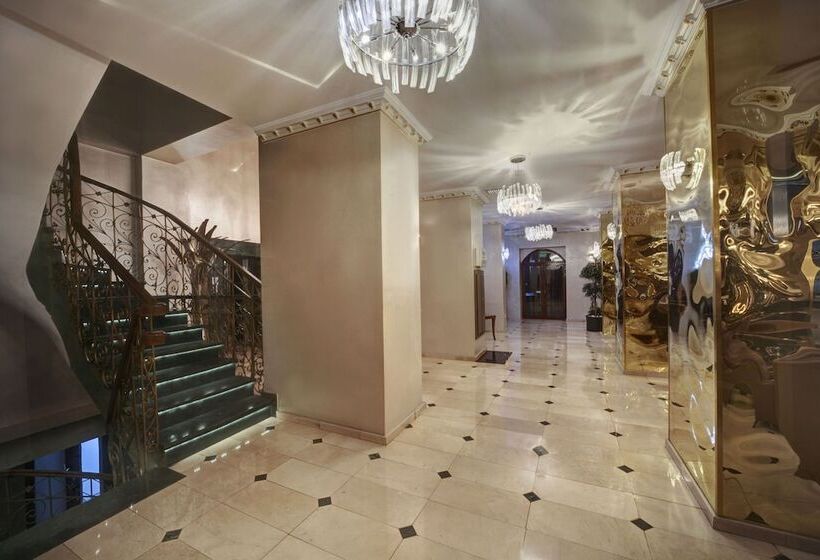 Stargate Hotel&spa