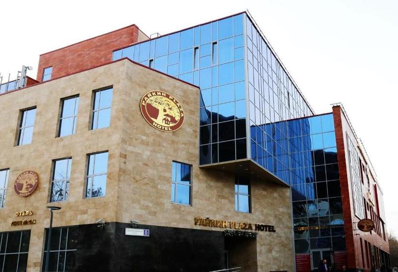 ホテル Raikin Plaza