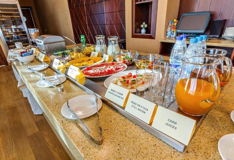 ホテル Raikin Plaza