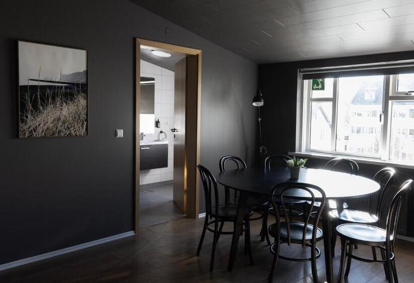 هتل Rey Apartments