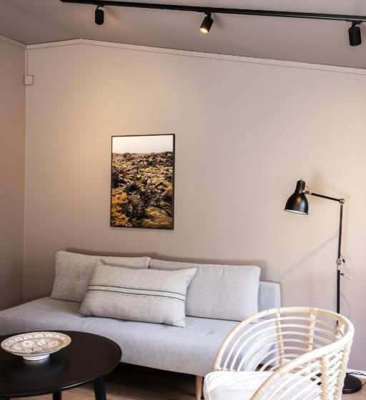 هتل Rey Apartments