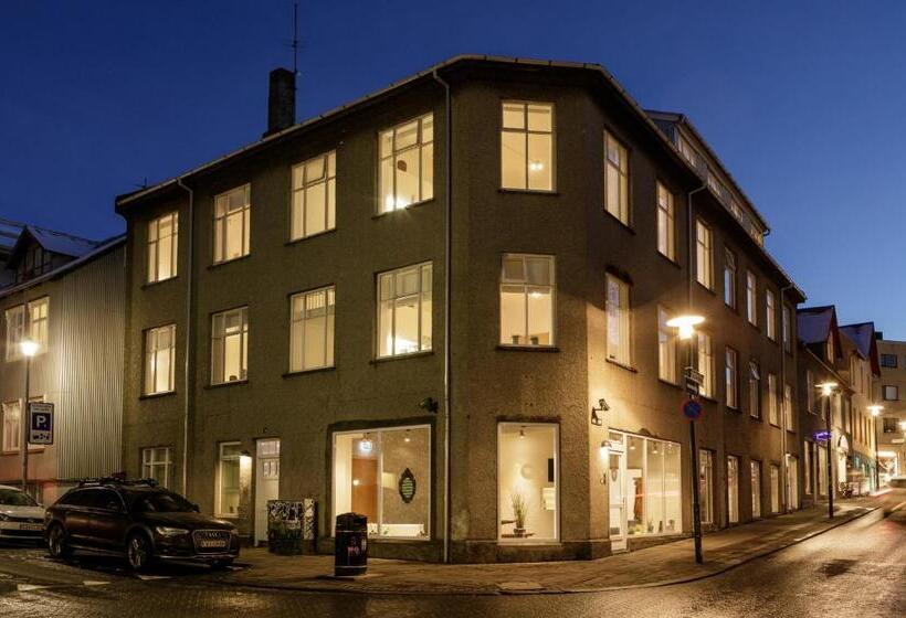 هتل Rey Apartments