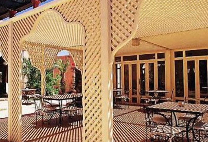 호텔 Riad Ksarjenna