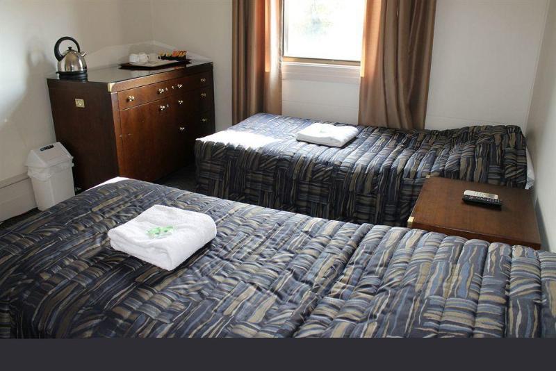 هتل Royal Exhibition