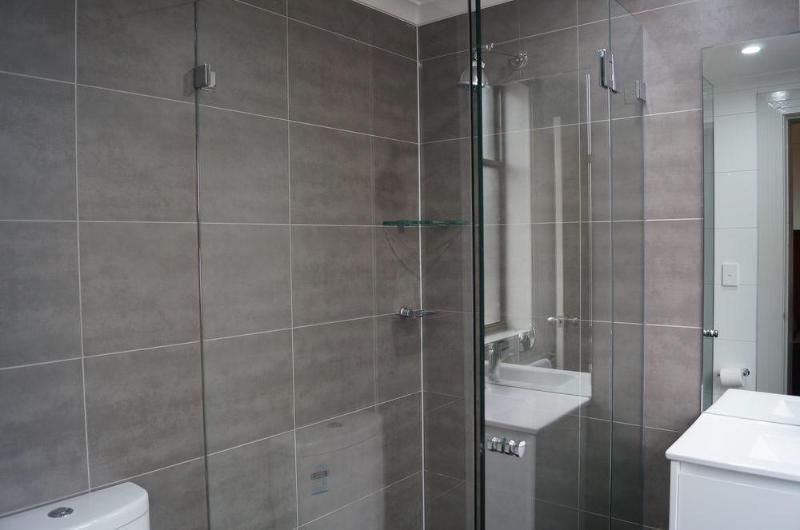 هتل Royal Exhibition