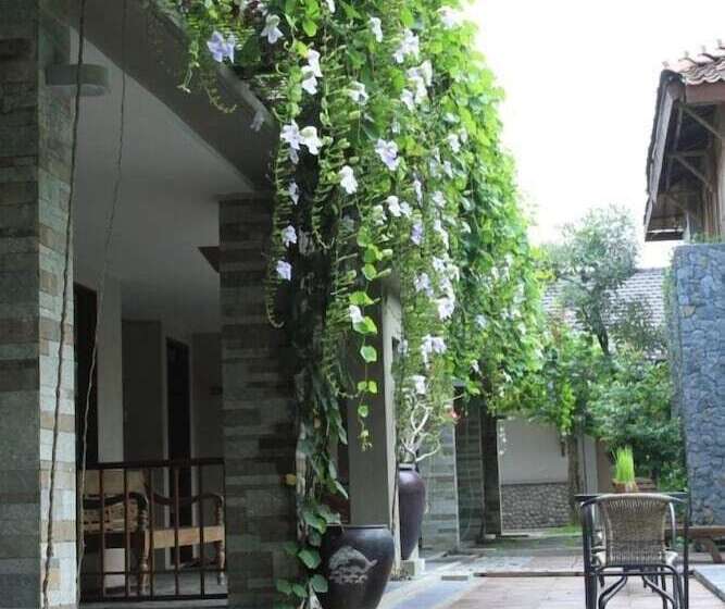 Отель Rumah Batu Boutique