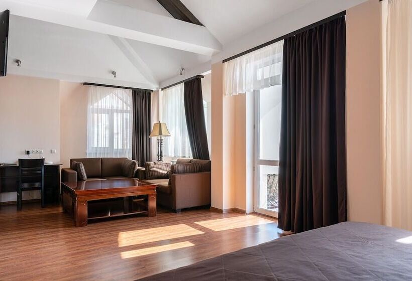 Отель Sibirskoe Podvorie