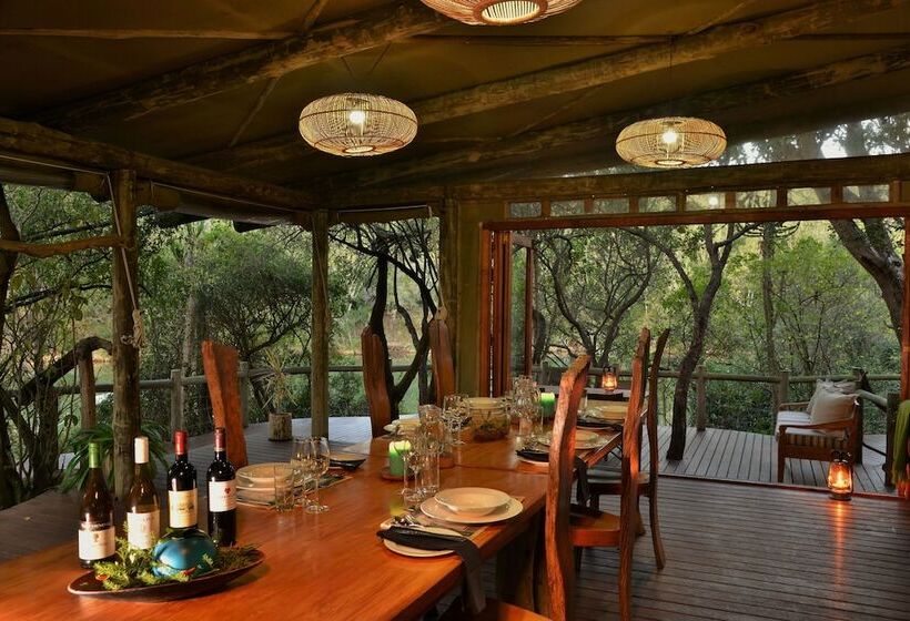 酒店 Sibuya Game Reserve And Lodge