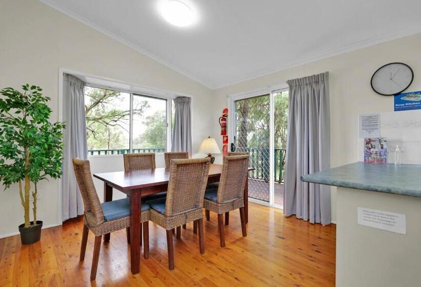 هتل Starline Alpacas Farmstay Resort