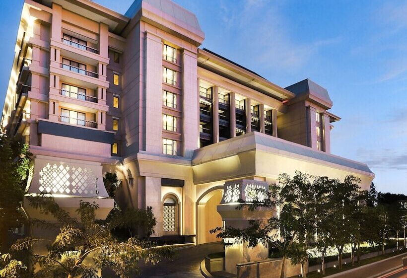 فندق Tentrem Yogyakarta