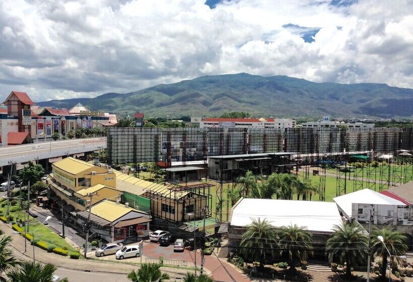 酒店 The Airport Greenery