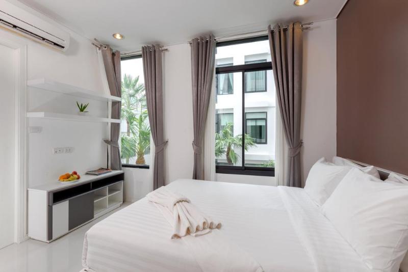 Отель The Regent Condo