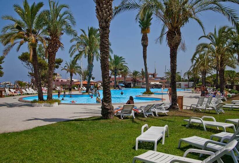 فندق Tindari Resort & Marina Beach