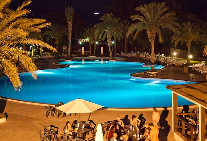 فندق Tindari Resort & Marina Beach