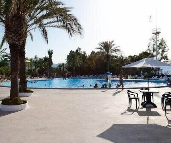فندق Tindari Resort & Marina Beach