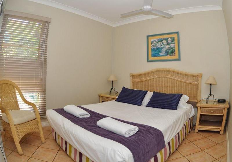 فندق Toscana Village Resort