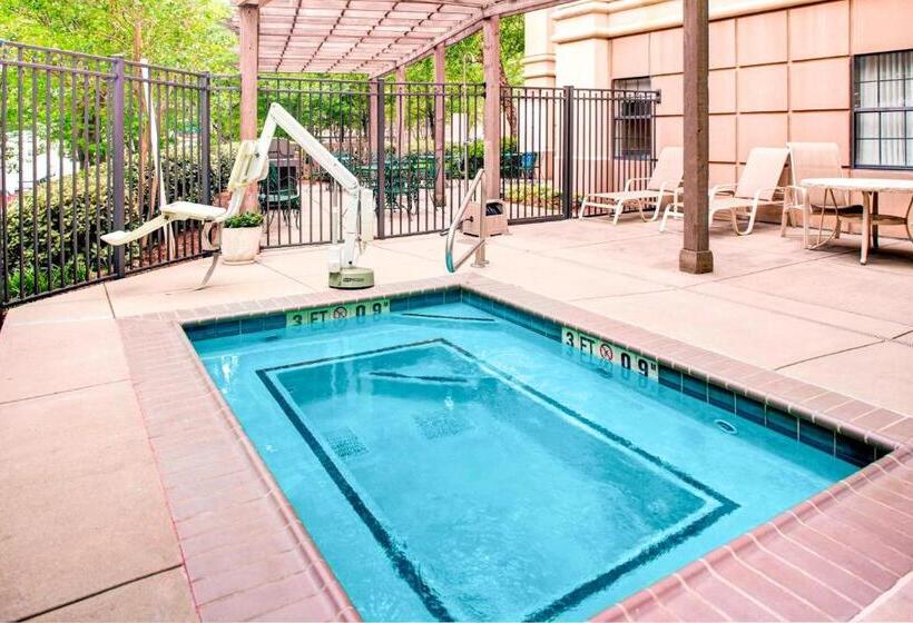 فندق Towneplace Suites Atlanta Buckhead