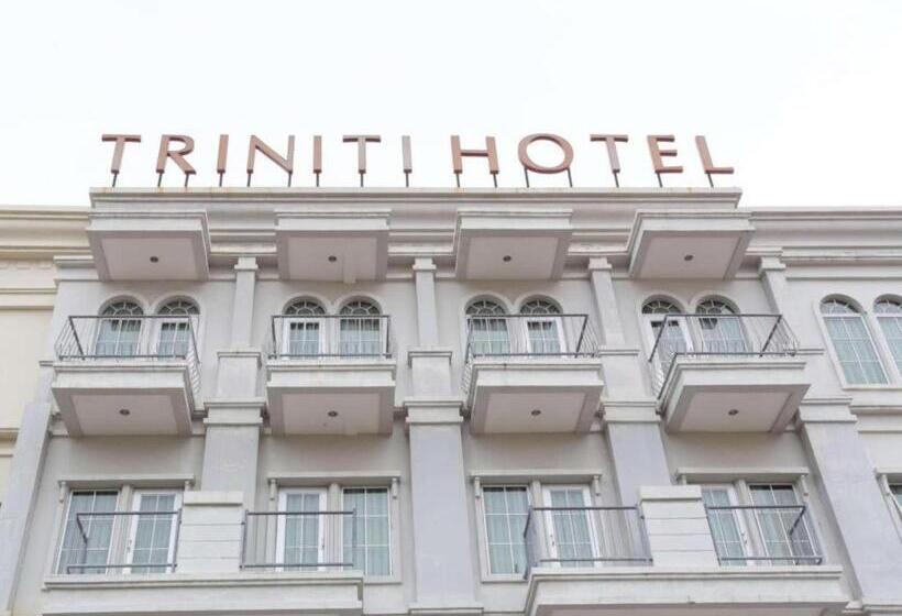 Triniti Hotel Batam