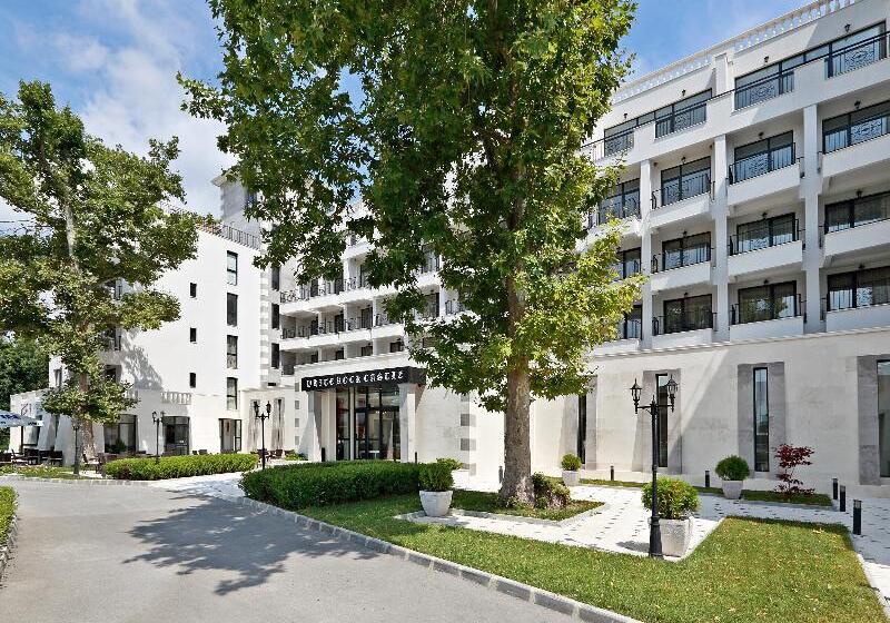 White Rock Castle Suite Hotel & Spa