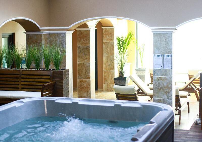 White Rock Castle Suite Hotel & Spa