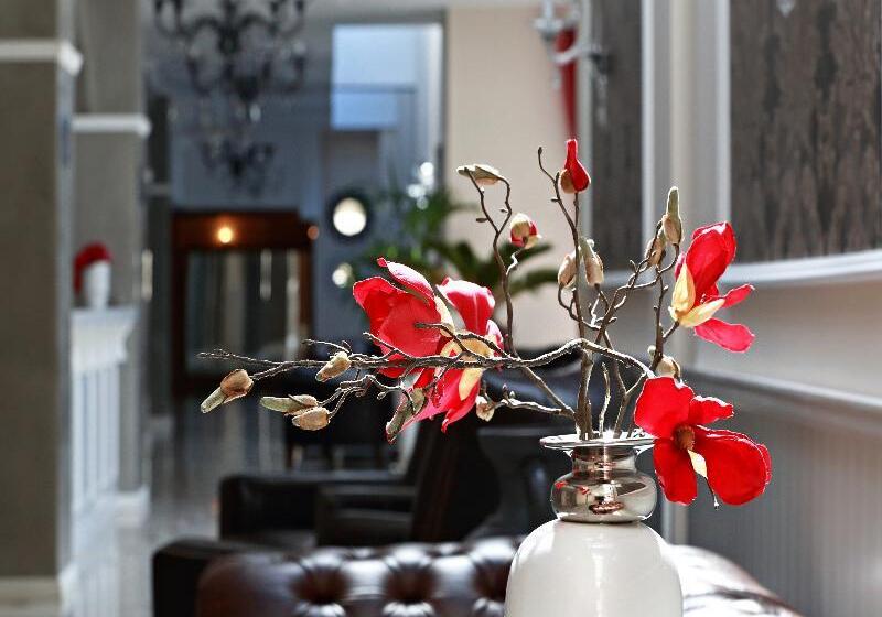 White Rock Castle Suite Hotel & Spa