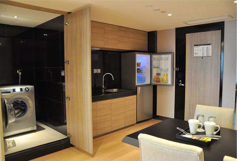 Отель M  Chengdu