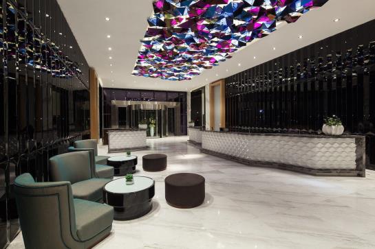 Отель M  Chengdu