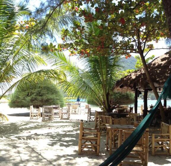 Malibu Beach Bungalows