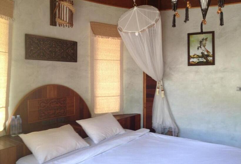 Malibu Beach Bungalows