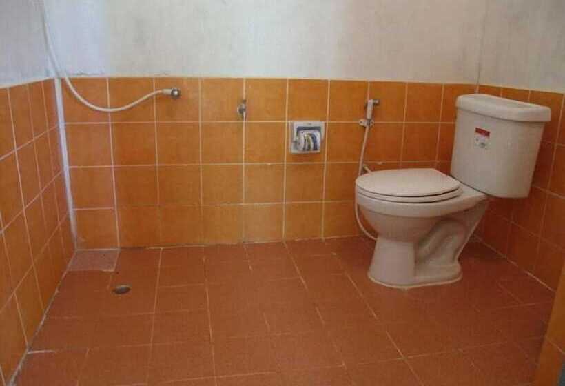 Malibu Beach Bungalows