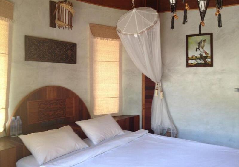 Malibu Beach Bungalows