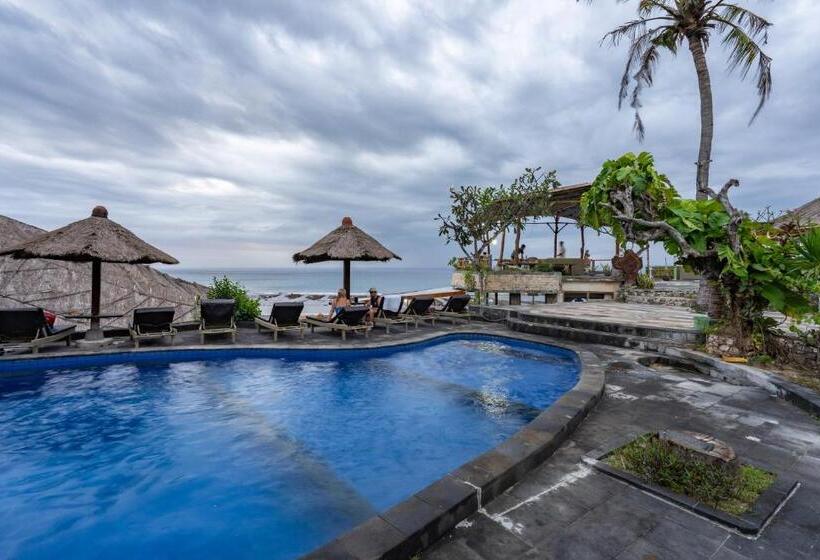 Mushroom Beach Bungalows