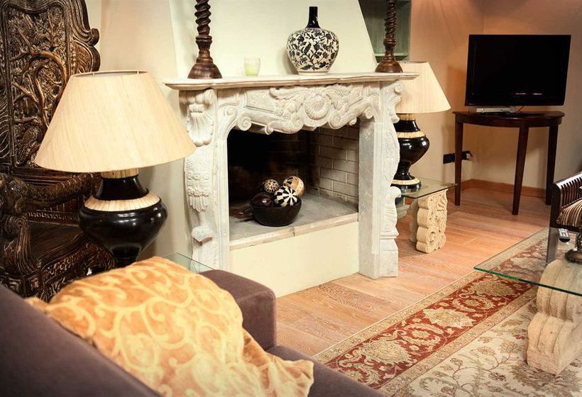 Venice Country Apartments