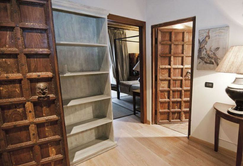 Venice Country Apartments