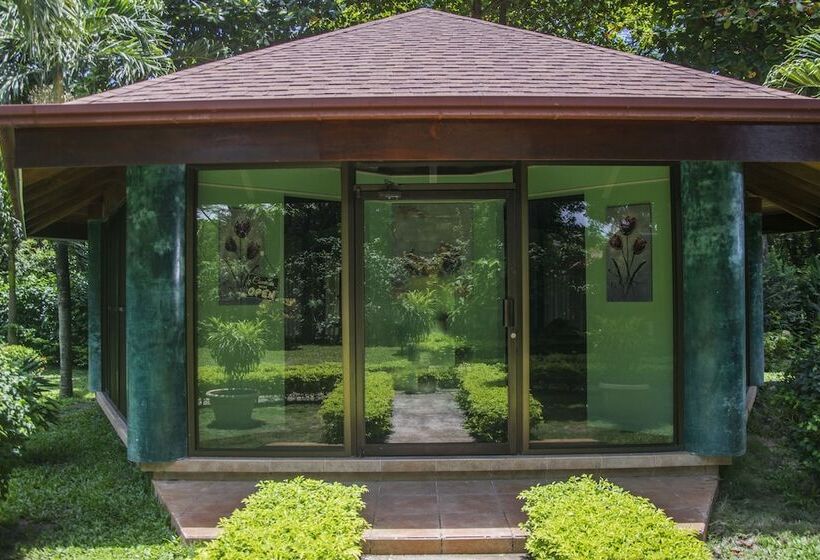Villa Acacia