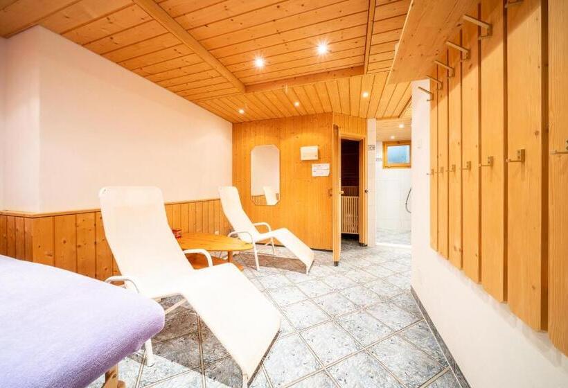 호스텔 Chasa Allegra