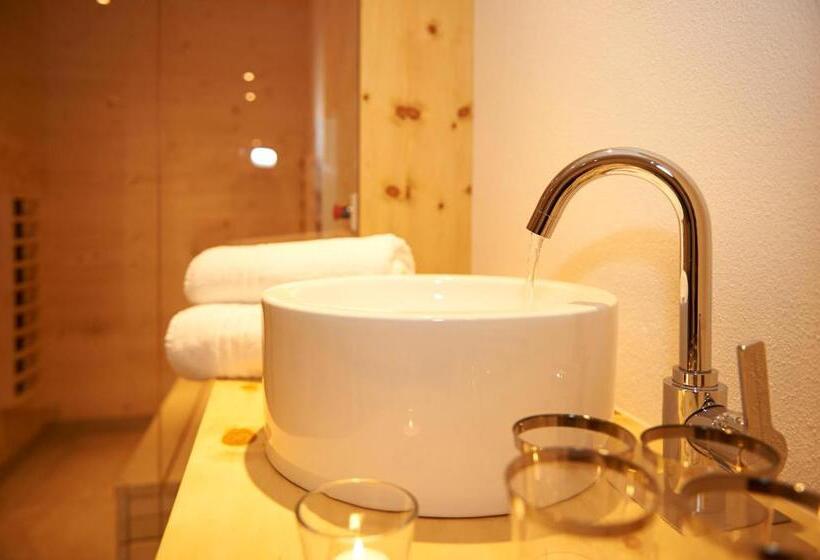 Alpine Active Weitgasser